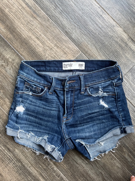 Abercrombie & Fitch Pants - Abercrombie & Fitch low rise denim shorts Size 23 #denim #summer